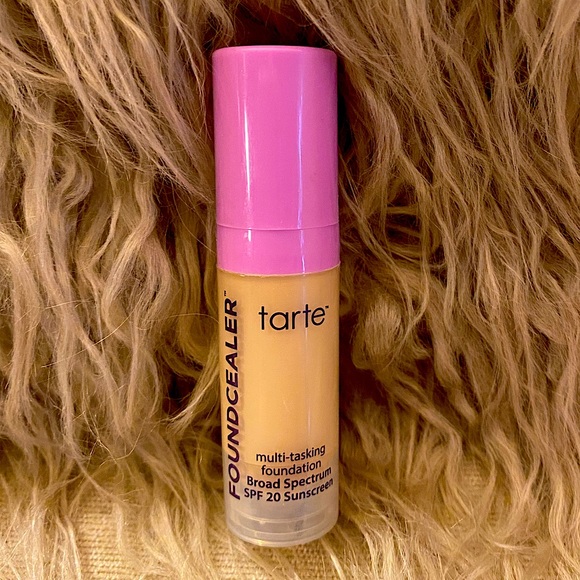 TARTE mini foundcealer in fair light sand